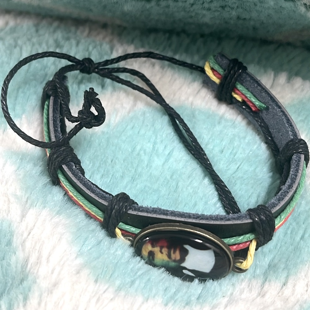 ❌SOLD❌Leather Rasta bracelet